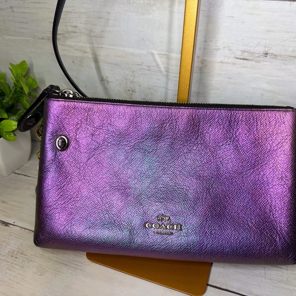 Rare Coach Crosby Hologram Iridescent
Crossbody Purple Green blue - Picture 6 of 16